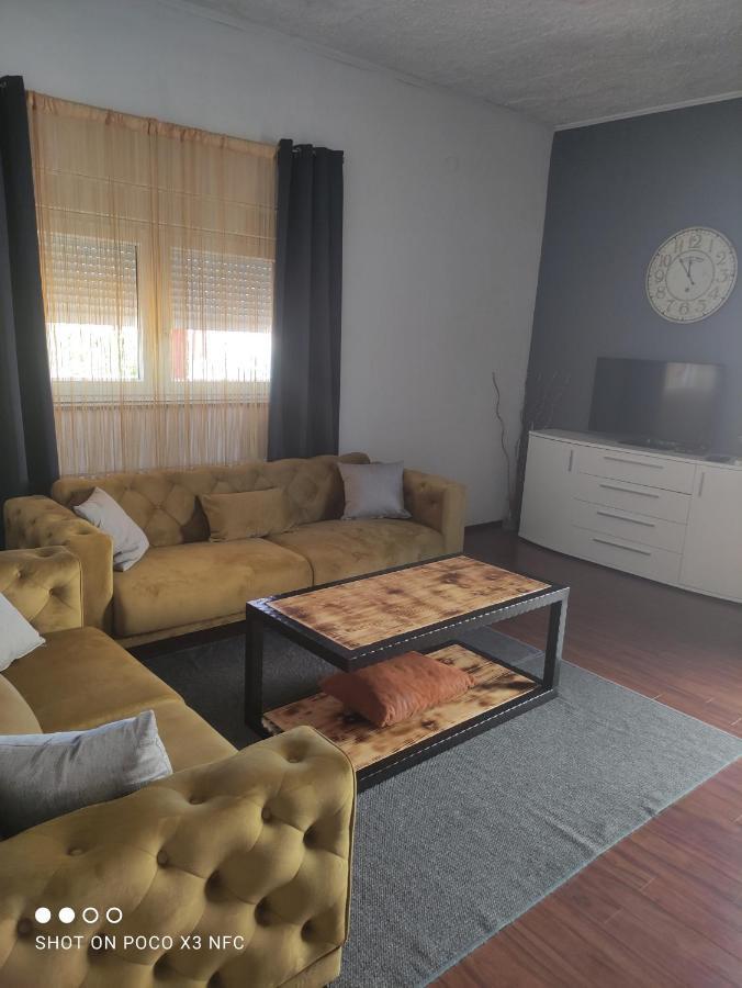 Apartmani Lana Шибеник Экстерьер фото